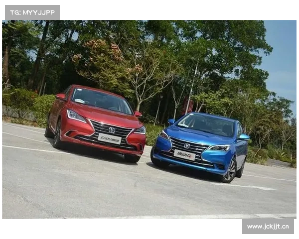 一个预售6万,一个预售8万,逸动和逸动DT到底有啥区别?